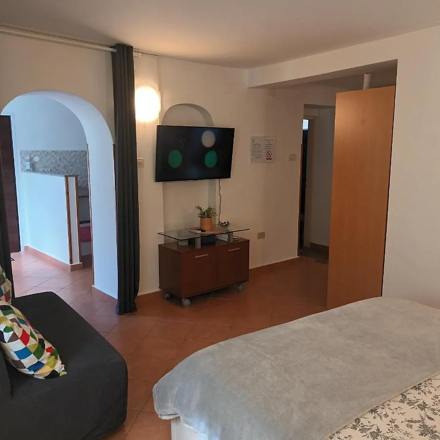 Apartments Pepe Novigrad  Novigrad (Istria)
