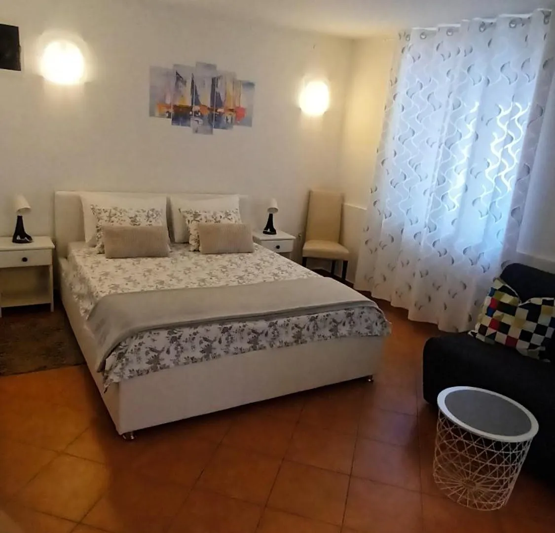 Apartments Pepe Novigrad  Croatia