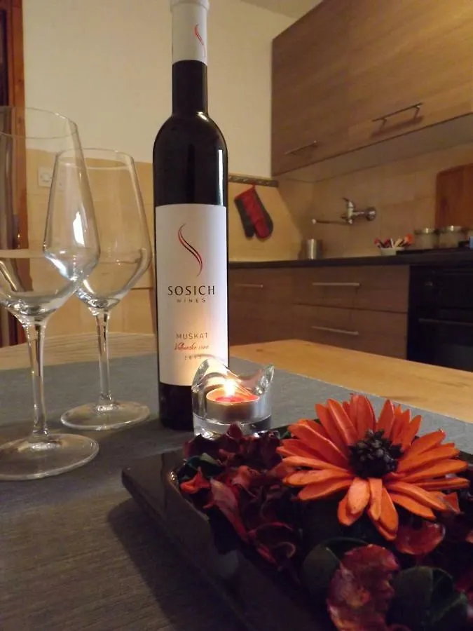 Apartments Pepe Novigrad  0*, Novigrad (Istria) Croatia