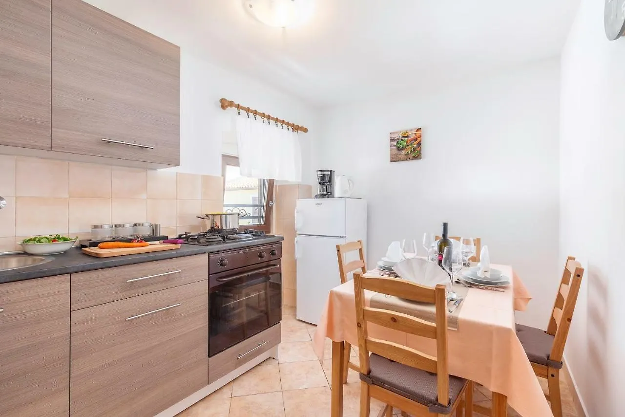 Apartments Pepe Novigrad