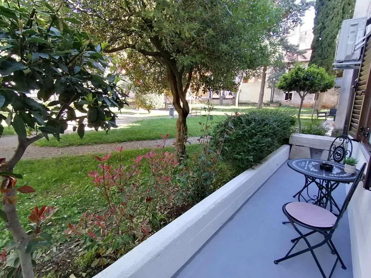 Apartments Pepe Novigrad Istria 0*,  Κροατία